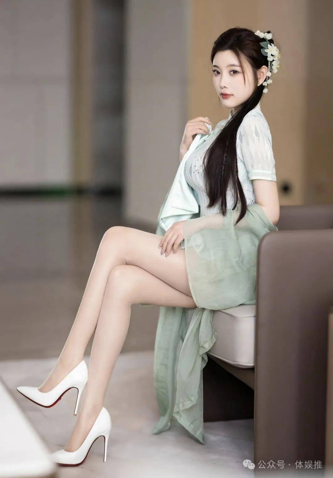 伸冤人 相关产品