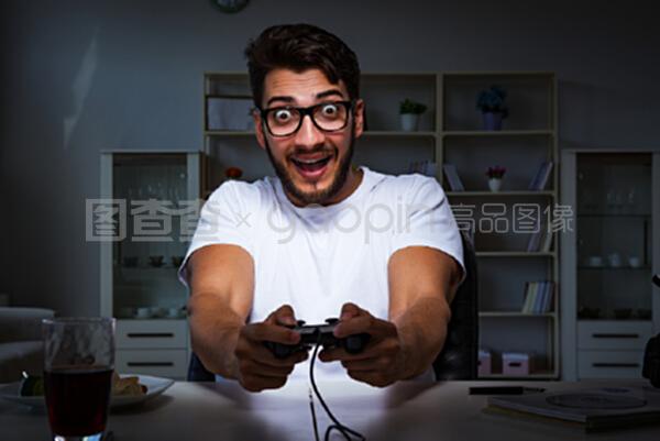 傲慢与善良 产品主图