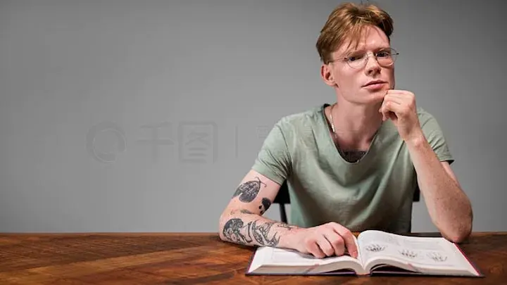 冬天没有童话 相关产品