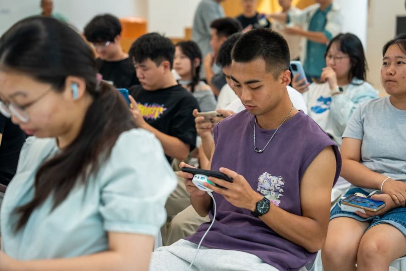 叶落情未了 相关产品