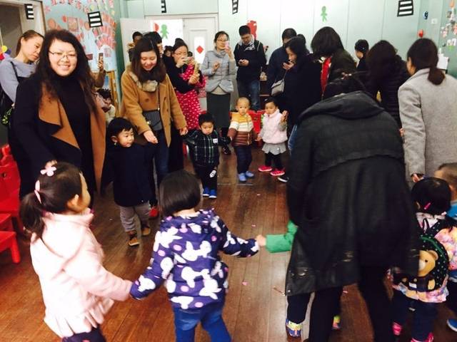 坐着火车上北京 产品图片