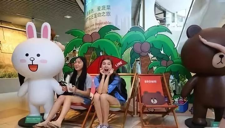 侏罗纪：重生 相关产品