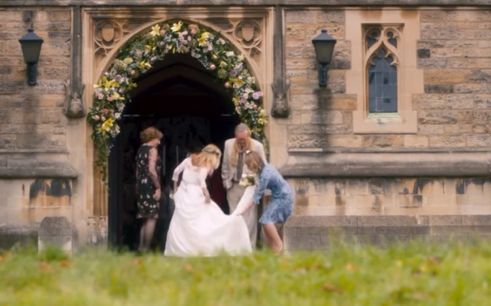 四个月亮 相关产品