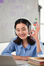 冲上云霄 相关产品