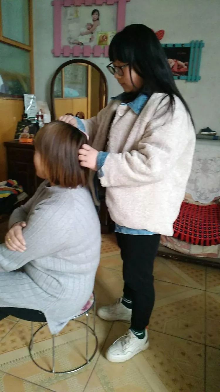 偷心上流 相关产品