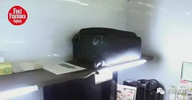 侧耳倾听 相关产品