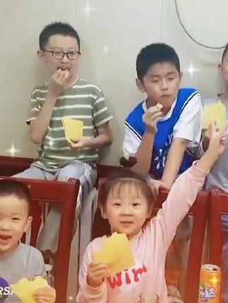 凡尔杜先生 相关产品